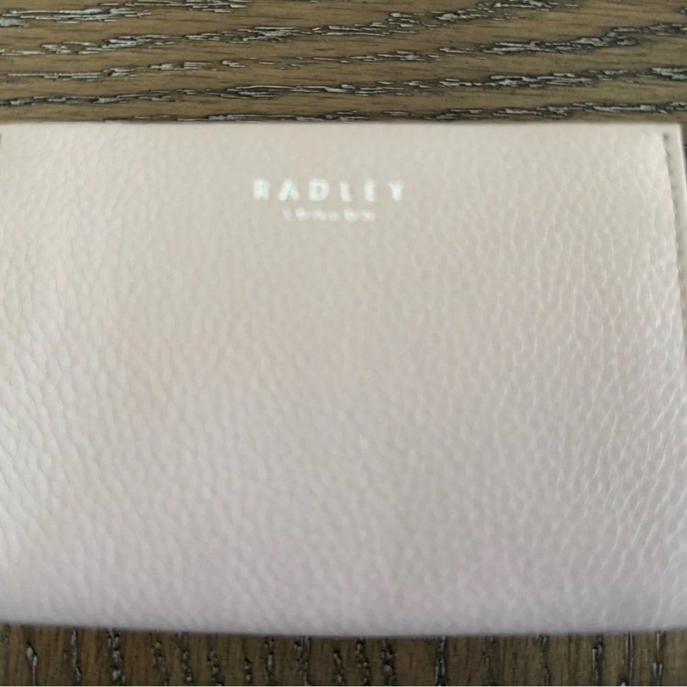 Radley London Arlington Court Medium Leather Wallet (Blush) - Picture 5 of 10
